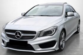 Mercedes-Benz CLA 180