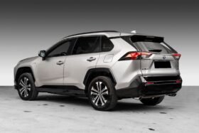 Toyota RAV4 Active Tech Plug-in Hybrid