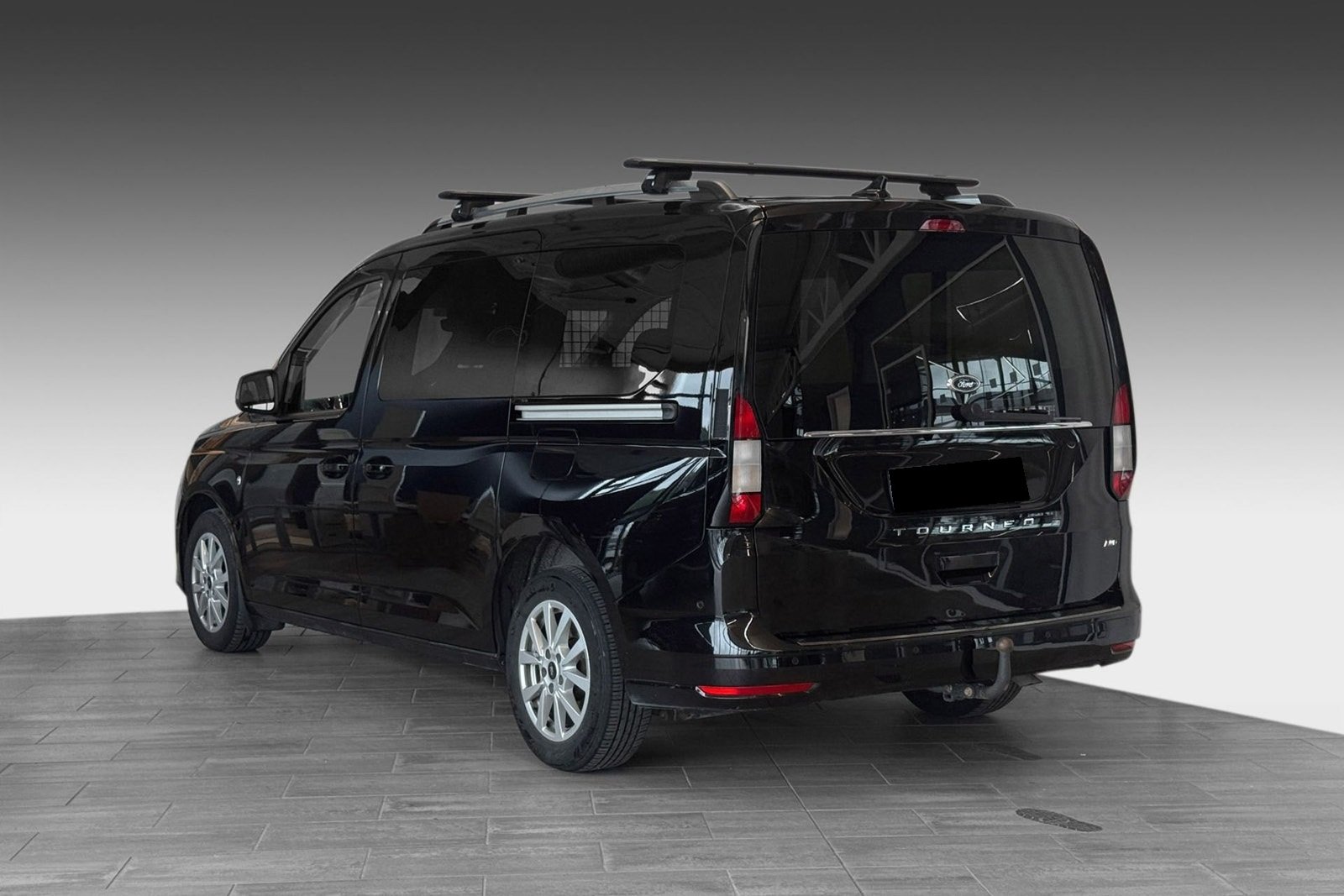 Ford Tourneo Connect L2 2.0 TDCi Titanium AWD