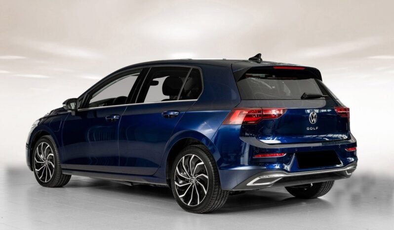 
Volkswagen Golf VIII eHybrid full									