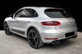 Porsche Macan 2.0 T 252 ch SportDesign