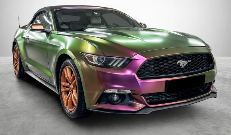 
Ford Mustang Cabriolet 2.3 EcoBoost full									