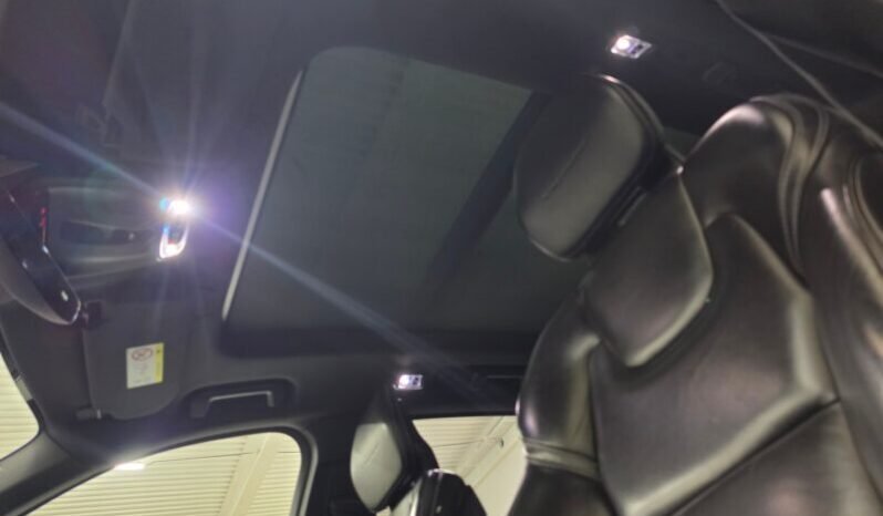 
Volvo XC90 D4 Inscription AWD 190 ch full									