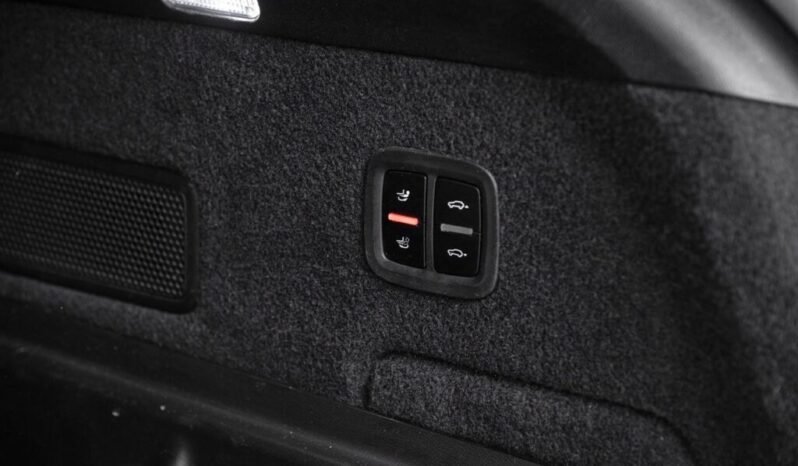 
Porsche Cayenne E-Hybrid full									