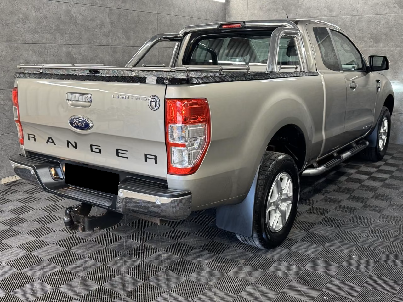 Ford Ranger 2.2 TDCi Limited 4×4