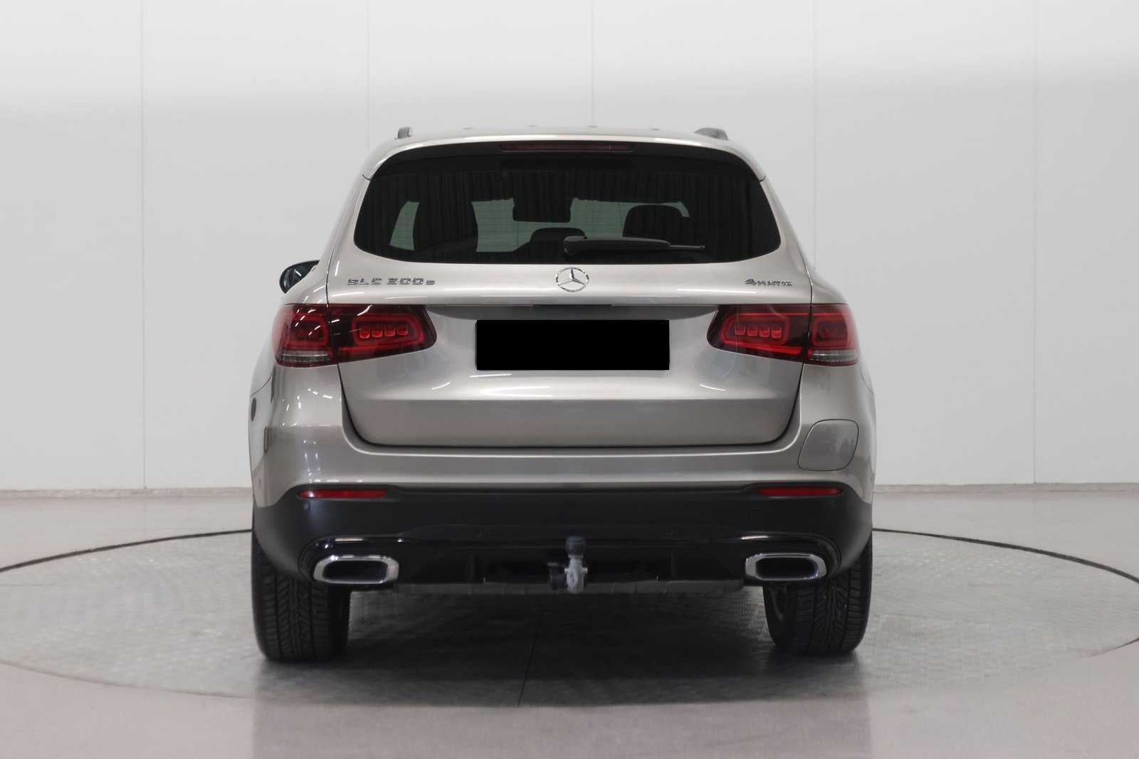 Mercedes-Benz GLC 300 e AMG