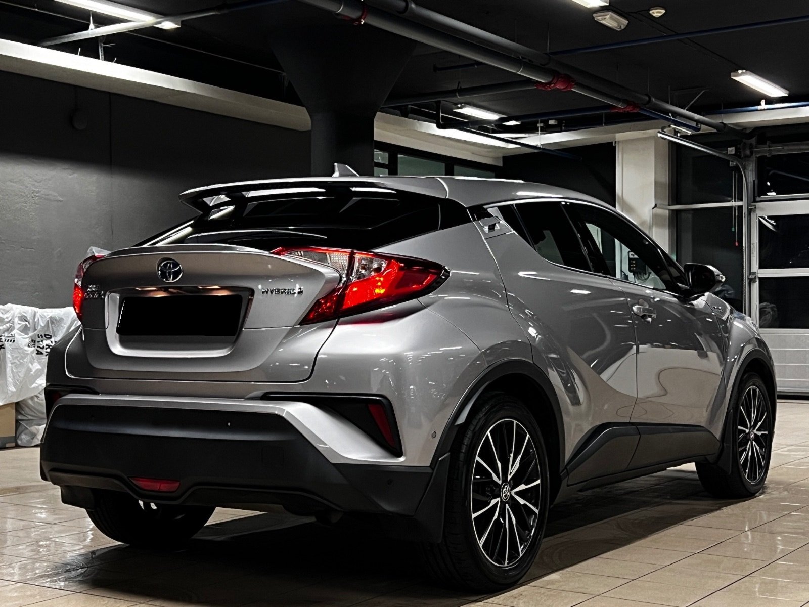 Toyota C-HR 1.8 Hybrid LoungeTech