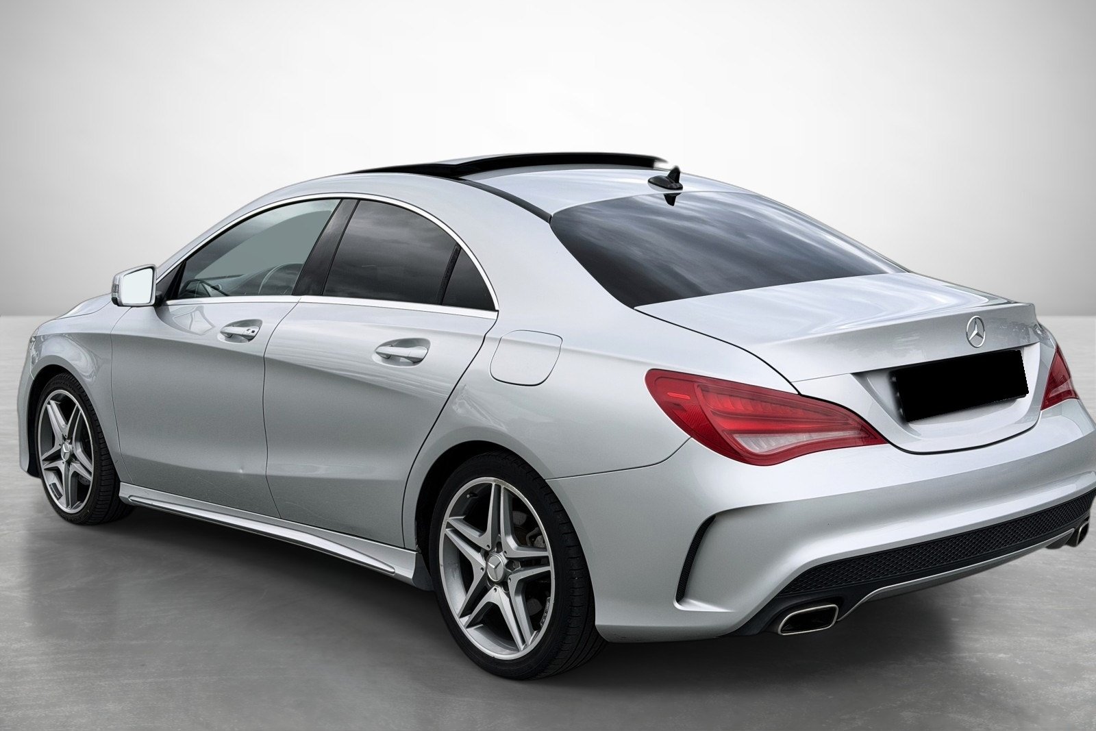 Mercedes-Benz CLA 180