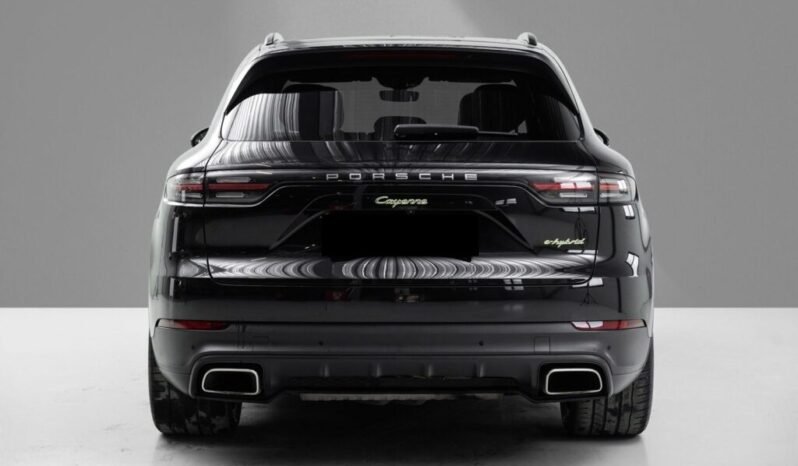 
Porsche Cayenne E-Hybrid full									