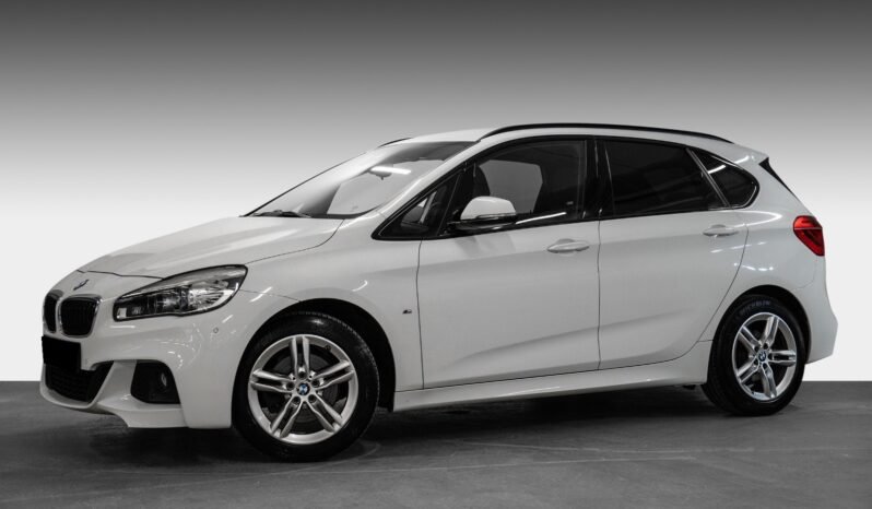 
BMW 218i M Sport full									