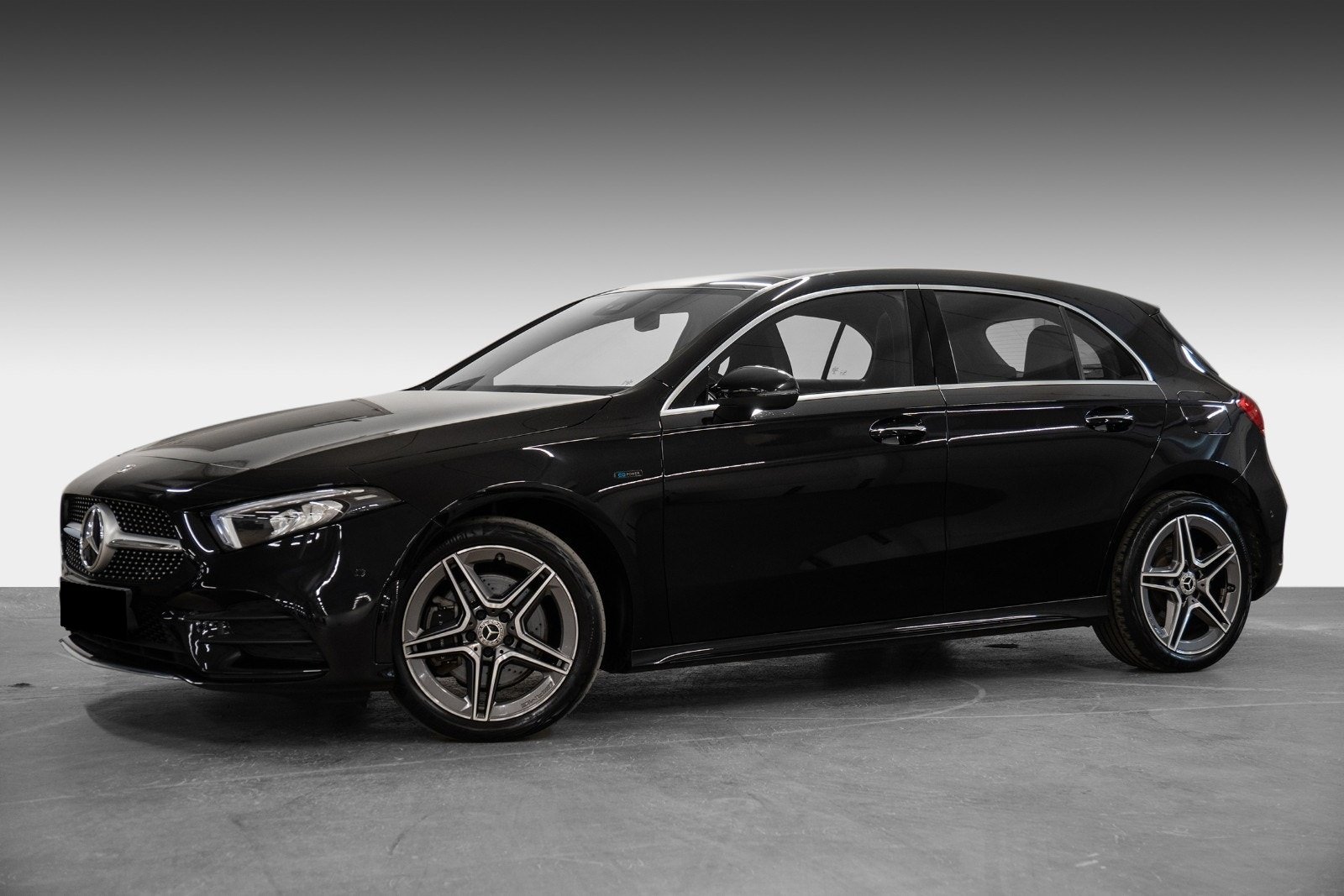Mercedes-Benz A 250 e AMG