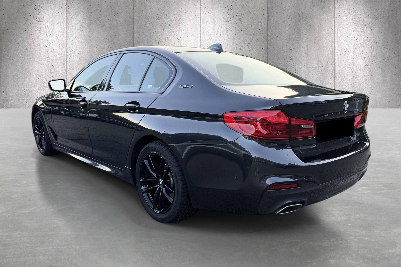BMW 530e iPerformance M-Sport