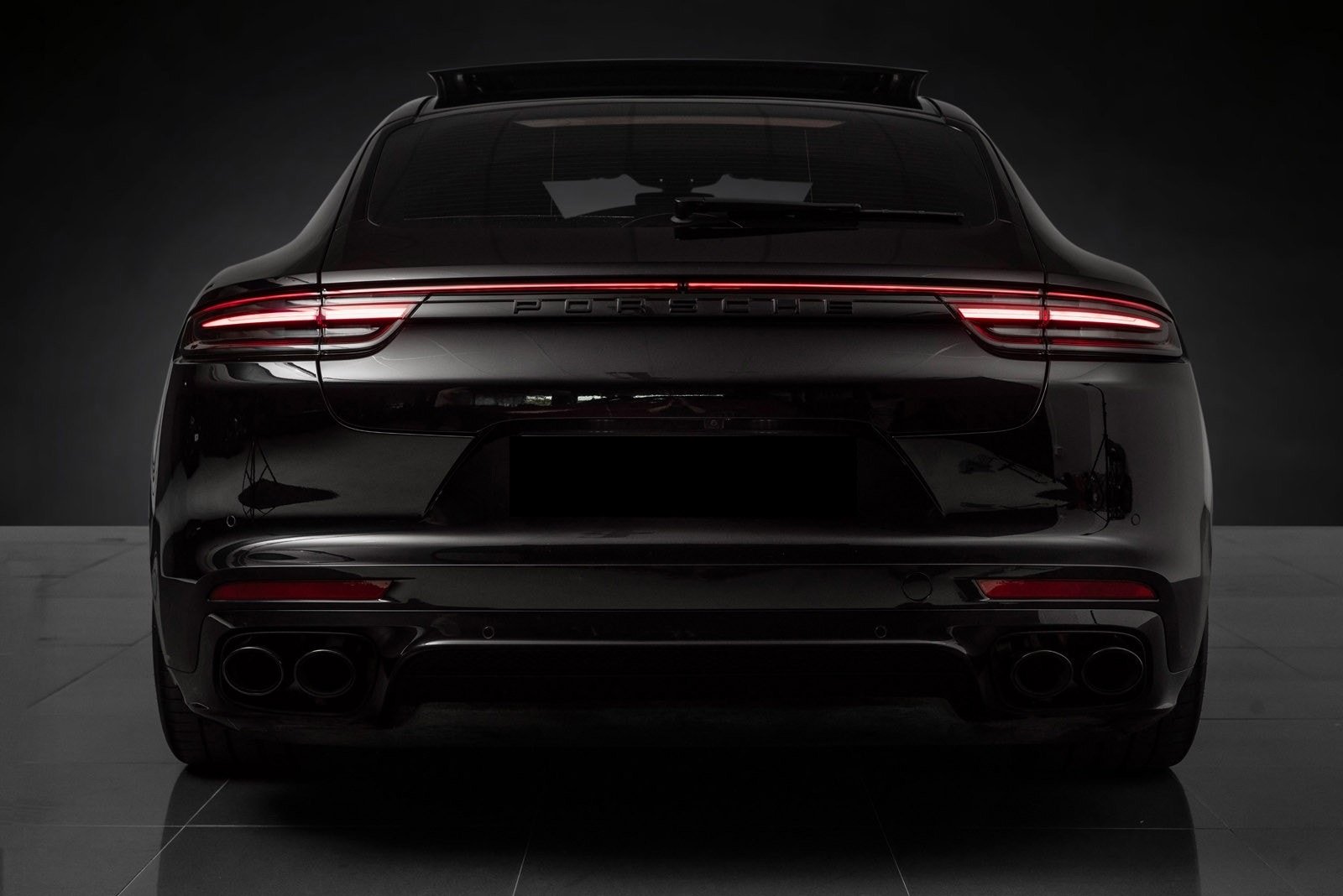 Porsche Panamera E-Hybrid SportDesign