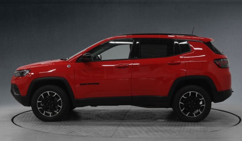 
Jeep Compass 1.3 PHEV Trailhawk 4xe full									