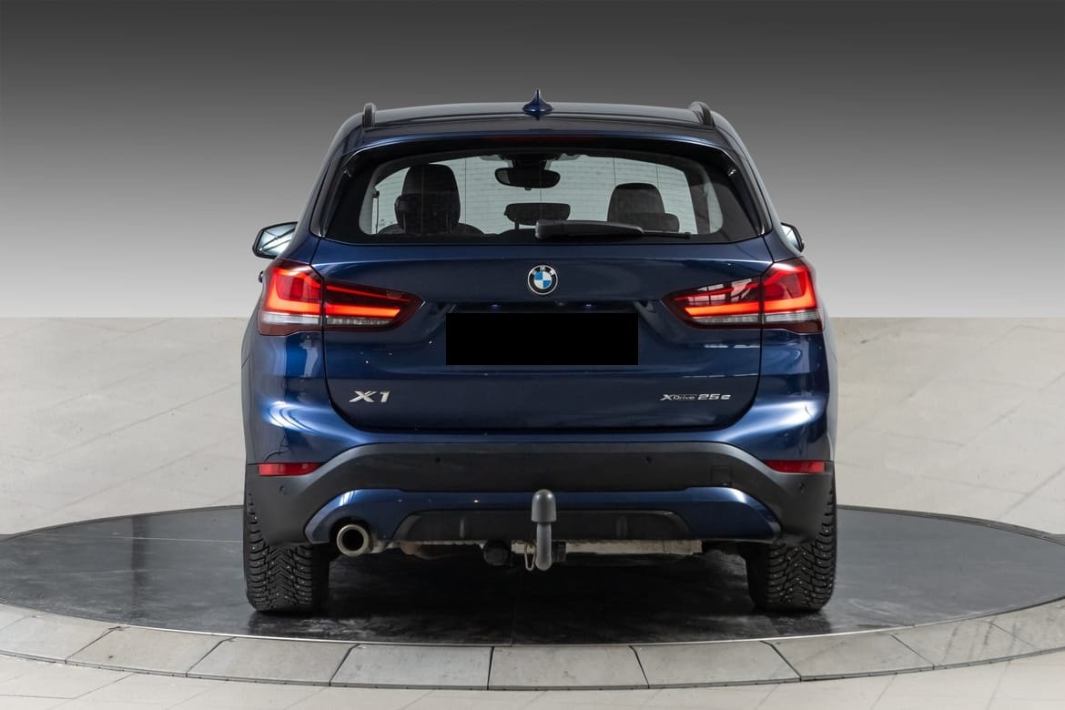 BMW X1 xDrive25e Sport Line