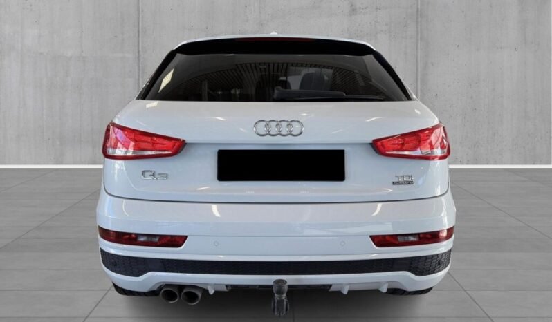 
Audi Q3 2.0 TDI quattro full									