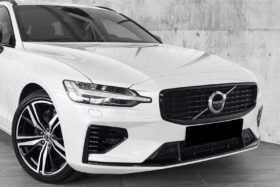 Volvo V60 T6 R-Design SE AWD