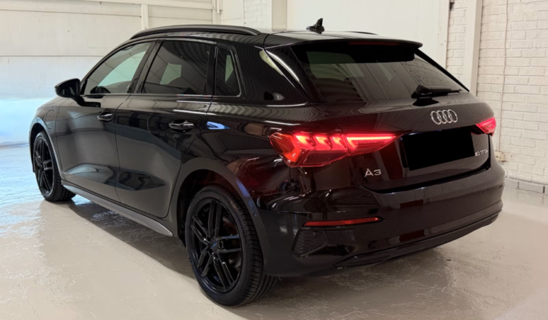 
Audi A3 Sportback 40 TFSI e Advanced full									