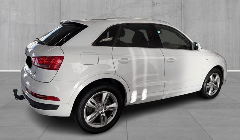 
Audi Q3 2.0 TDI quattro full									
