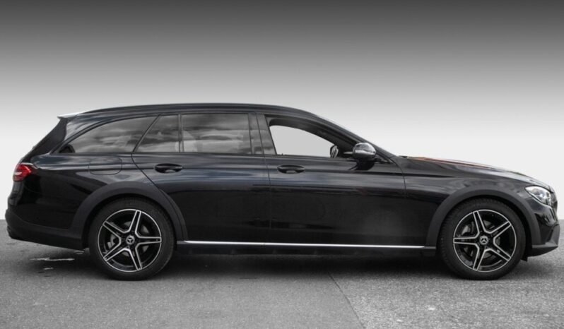 
Mercedes-Benz E 220 d All-Terrain full									