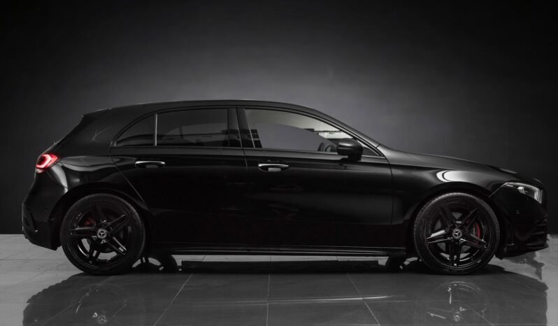 
Mercedes-Benz A 220 4MATIC AMG full									