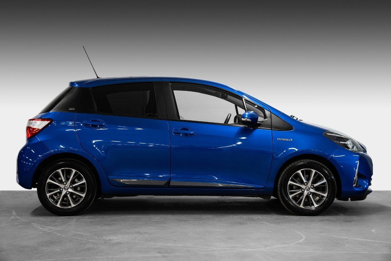 Toyota Yaris Hybrid