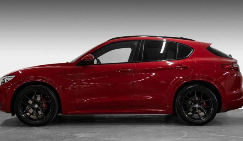
Alfa Romeo Stelvio 2.2 Diesel Veloce full									