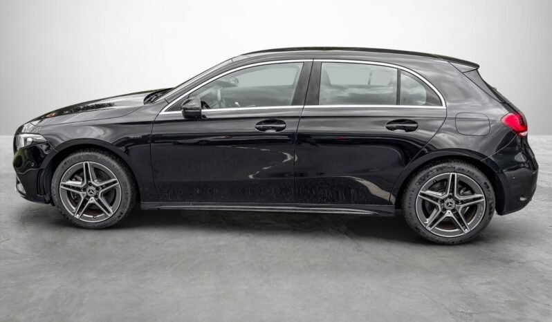 
Mercedes-Benz A 250 e 2x AMG full									