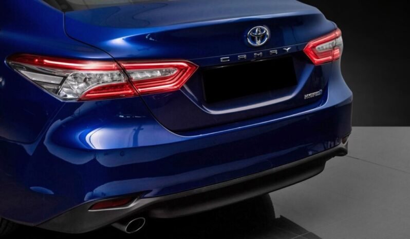 
Toyota Camry 2.5 Hybrid Premium full									