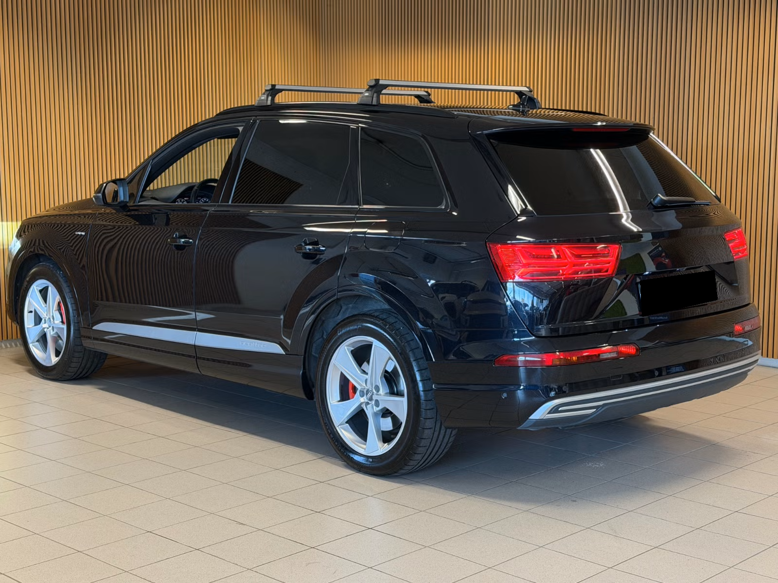 Audi Q7 e-tron 3.0 TDI quattro Hybride rechargeable (4M) – 2017