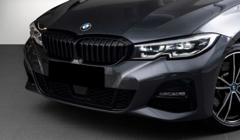 
BMW 330e xDRIVE eDRIVE M SPORT TOURING PHEV 292 CH full									