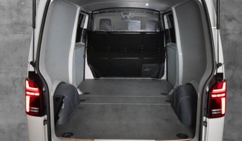 
Volkswagen Transporter 2.0 TDI 150 ch 4MOTION DSG Lang full									