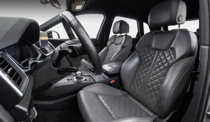 
Audi Q5 2.0 TDI S line full									