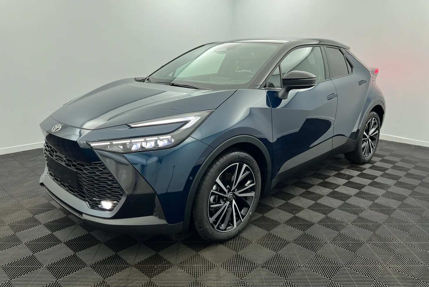 Toyota C-HR Collection Première Hybride Rechargeable