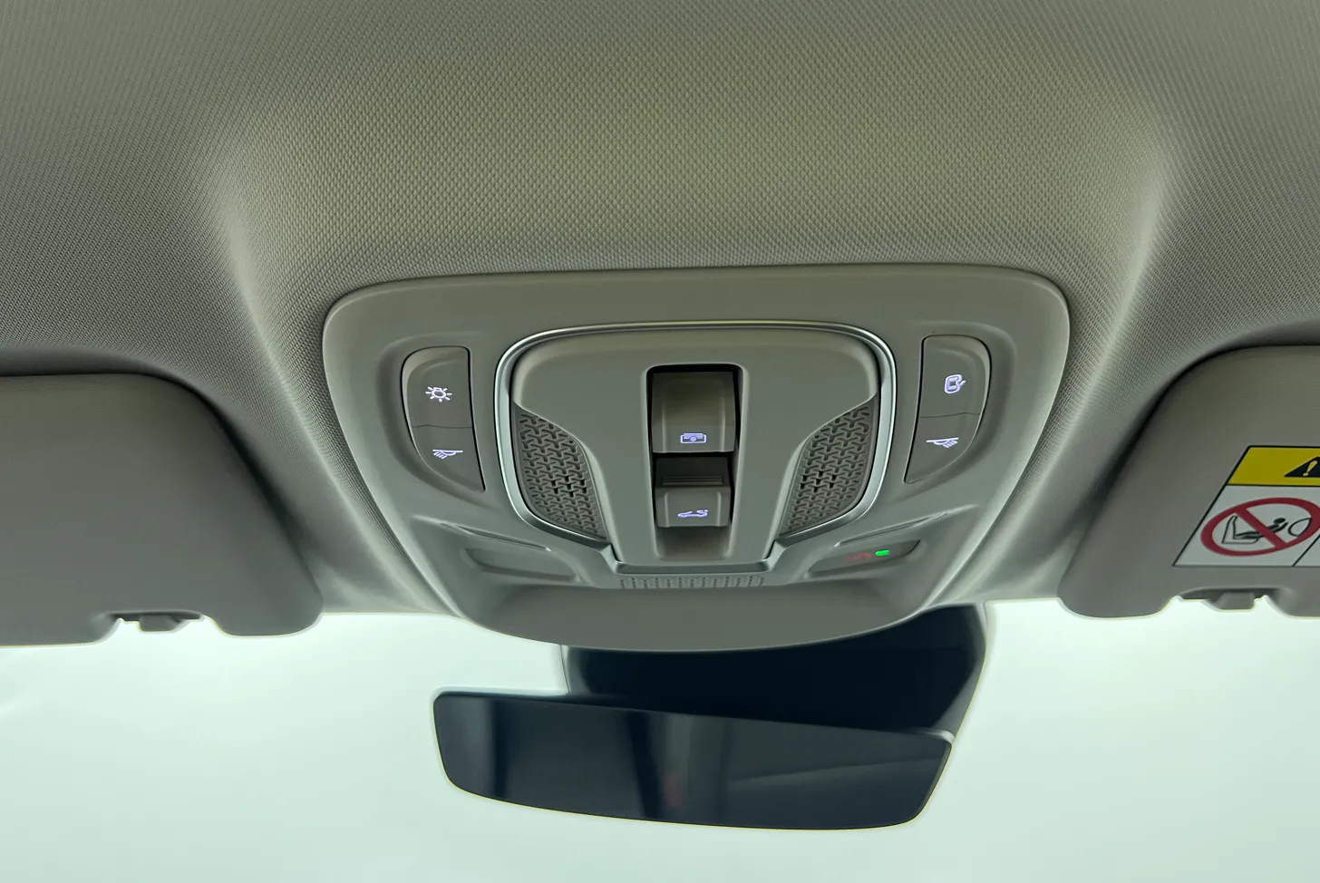 MG ZS Hybrid+ Luxury 1.5 L Hybrid+ 197 ch