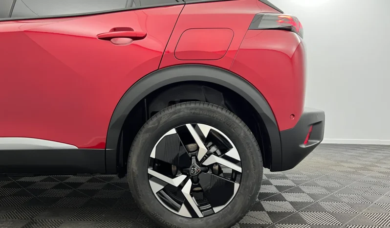 
PEUGEOT 2008 GT Hybrid 145 e-DCS6 full									