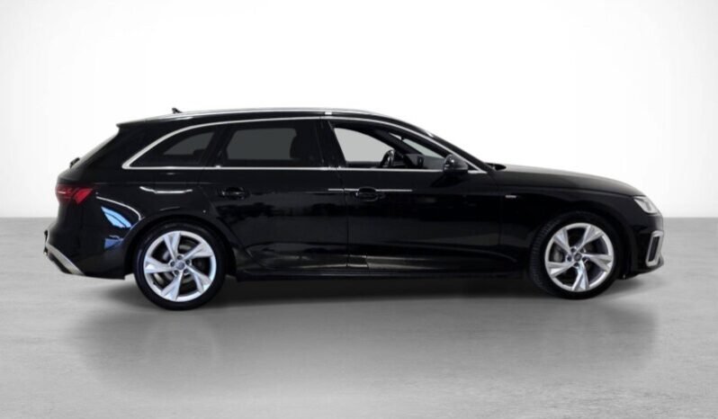 
Audi A4 40 TDI quattro S line full									
