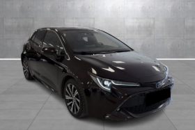TOYOTA COROLLA ACTIVETECH RATTVARME 5 PORTES NYSERVICE HYBRIDE 2021
