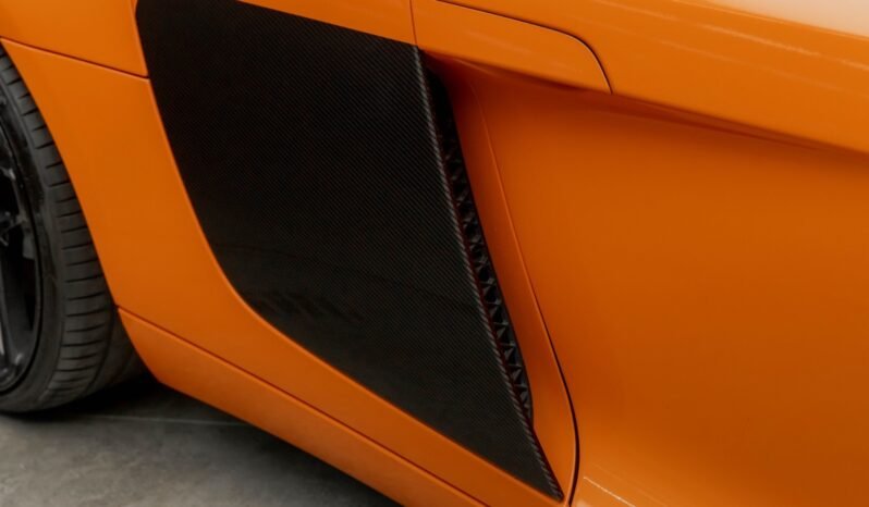 
Audi R8 V8 full									