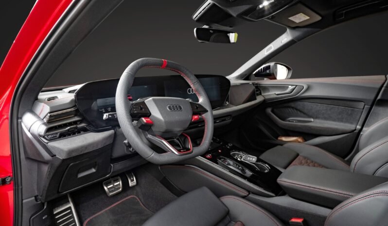 
Audi RS 5 Avant 2.9 TFSI quattro PHEV 639 ch full									