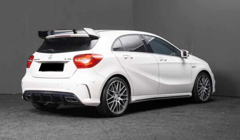 
Mercedes-Benz A45 AMG 4MATIC full									