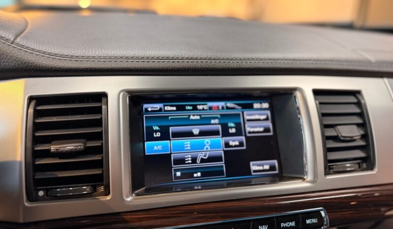 
Jaguar XF 2.2D SPORT full									