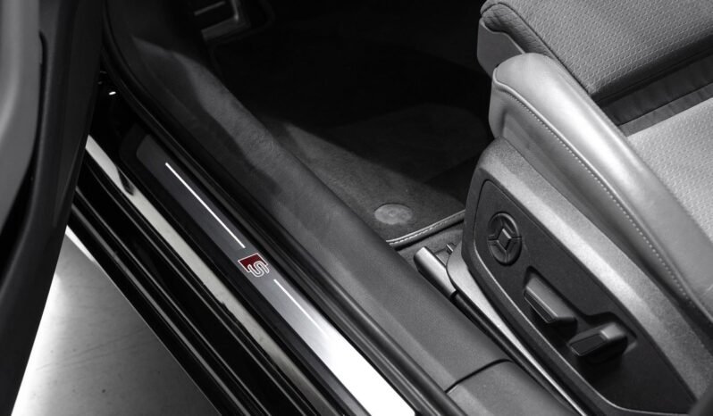 
Audi A6 Avant 55 TFSI e quattro S line full									