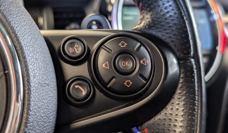 
MINI Cooper S 2.0 Turbo full									