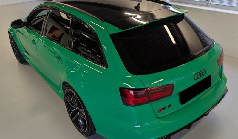 
Audi RS6 Avant Performance 4.0 TFSI V8 quattro full									