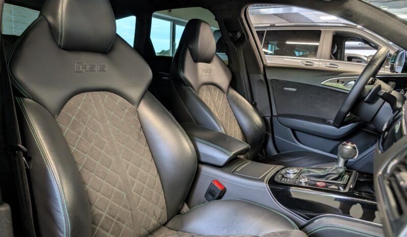 
Audi RS6 Avant Performance 4.0 TFSI V8 quattro full									