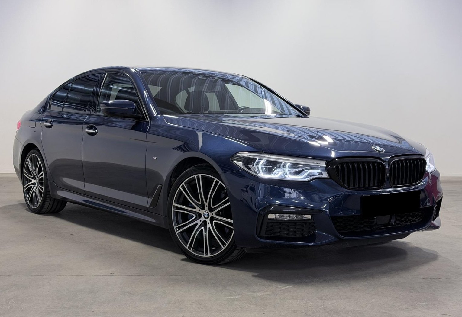 BMW 530e 252 CH M-Sport