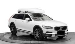 Volvo V90 Cross Country D4 AWD