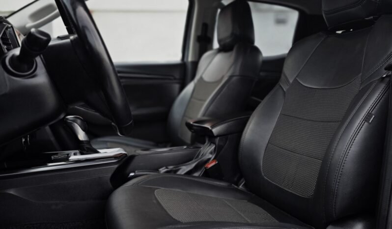 
Isuzu D-Max 1.9 D 163 ch 4×4 Automatique full									