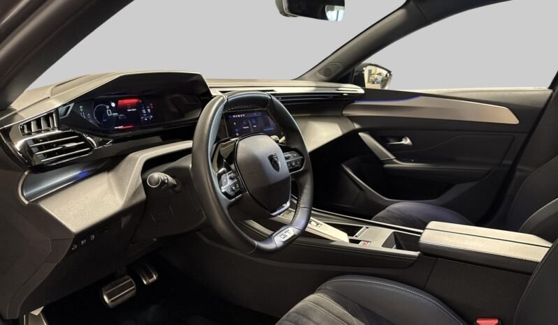 
Peugeot 408 GT Plug-In Hybrid 224 ch full									